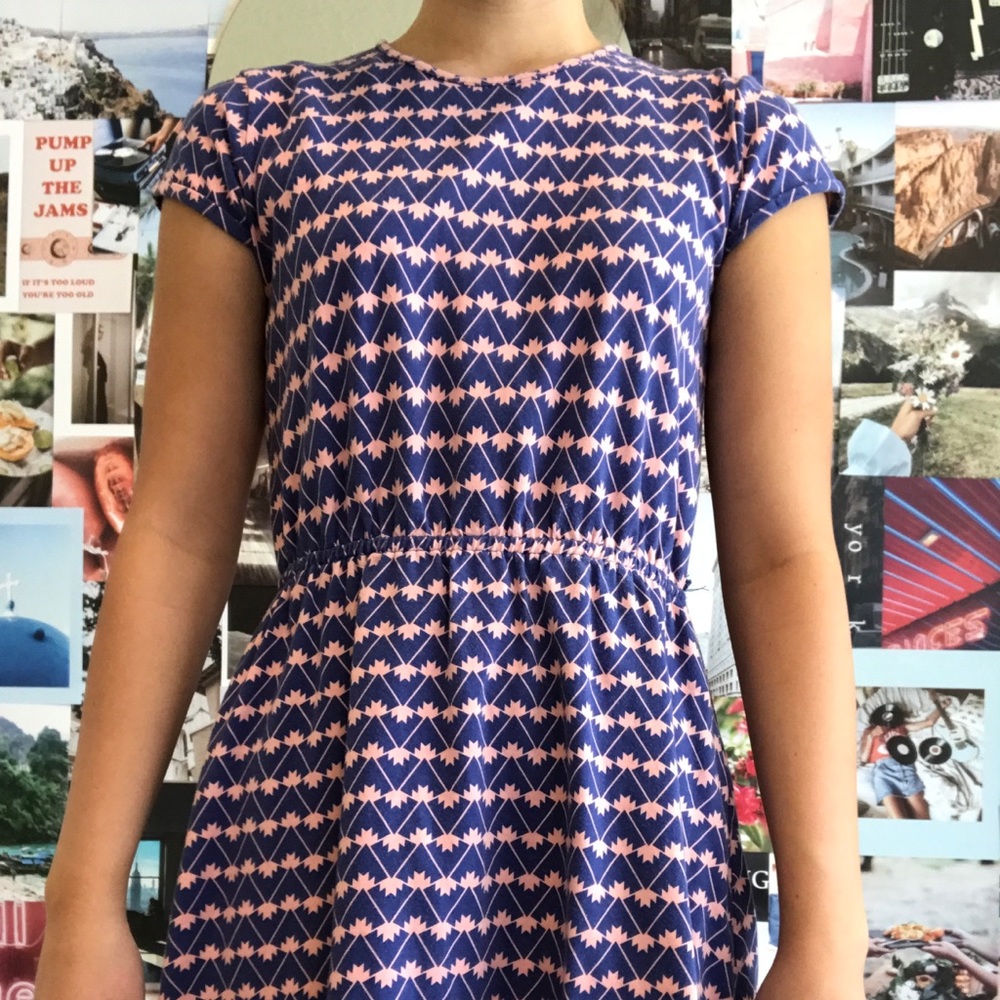 Patterned mini dress! Love this dress so much!💕
